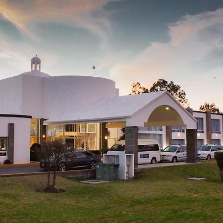 Hotel Aeropuerto Morelia Alvaro Obregon Exteriör bild