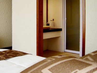 Hotel Aeropuerto Morelia Alvaro Obregon Exteriör bild
